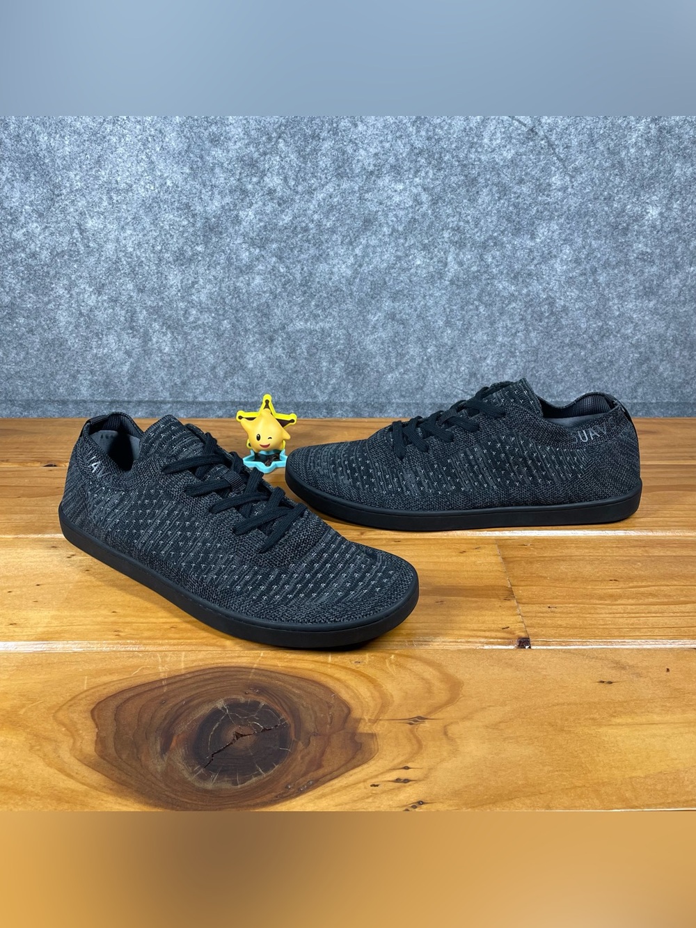 SUAVS The Zilker Men's Size 13 Black Gray Knit Zero Drop Casual Sneakers